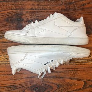 White Reebok low tops mens size 9